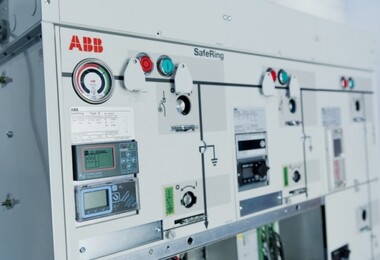 Поставка из Австрии на завод в Петербург: распределительные устройства ABB с изоляцией